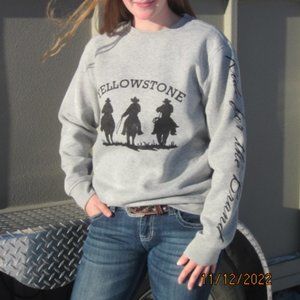 Ride for the Brand Crewneck Yellowstone Unisex Small (Ladies Medium) NWTag
